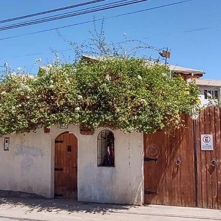 Hostal Donde Rita Vicuna Exterior photo